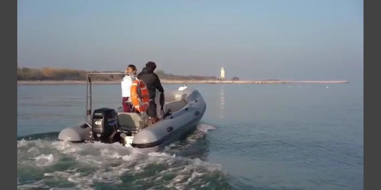 Marina Degli Estensi Floating Resort Лидо-дельи-Эстенси Экстерьер фото