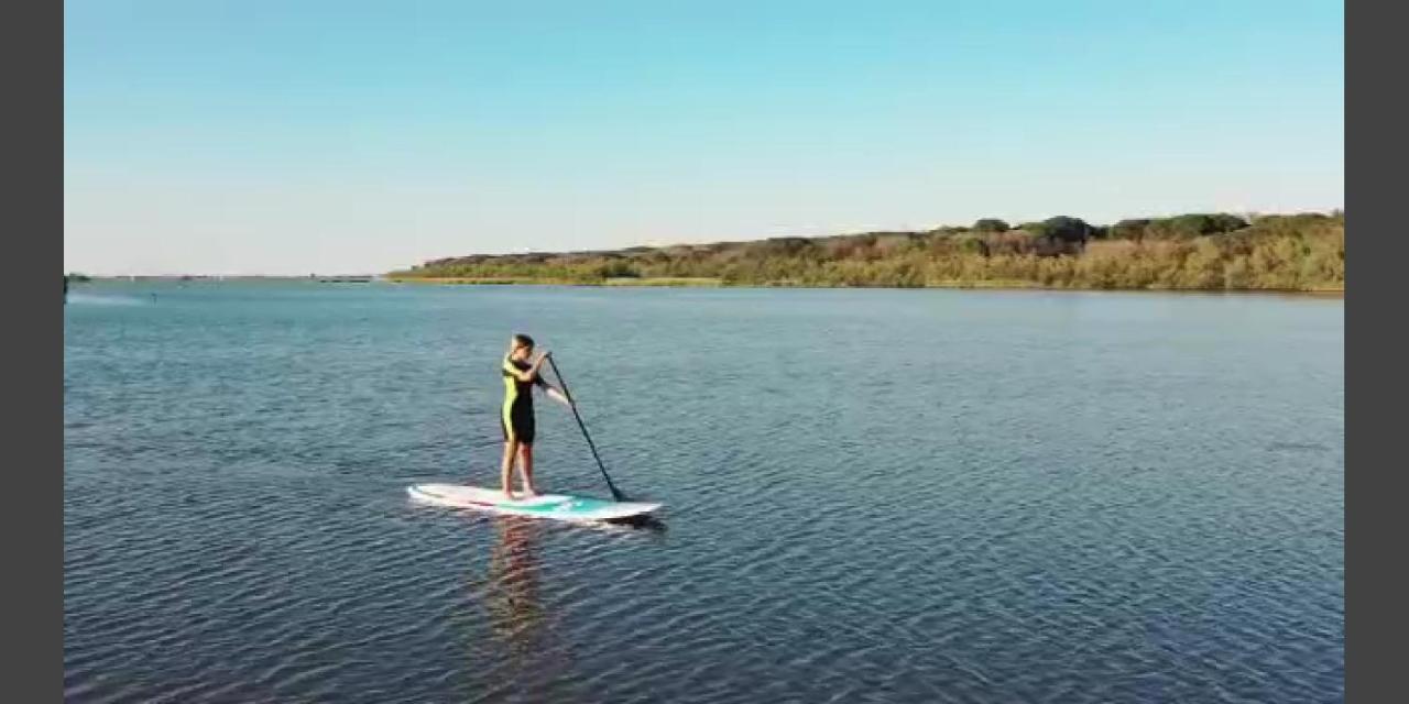 Marina Degli Estensi Floating Resort Лидо-дельи-Эстенси Экстерьер фото